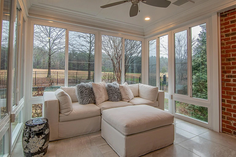 Cerramiento PVC en vivienda